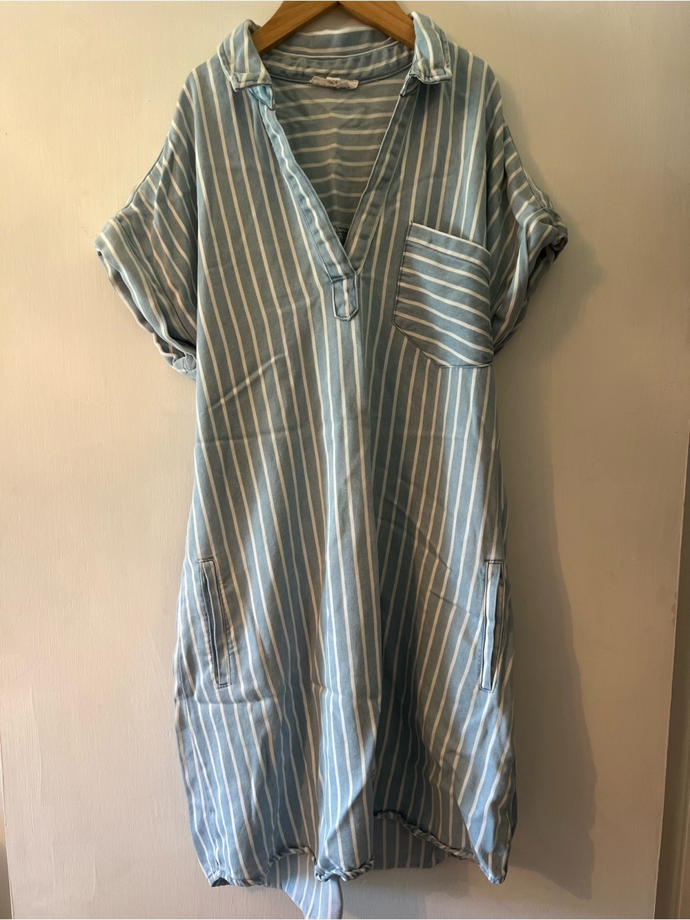 Blu Pepper Sky Blue & White Striped V-Neck Midi Dress